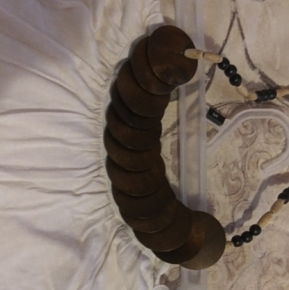 Wet seal shirt - Picture 3 of 4